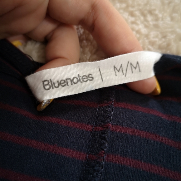 🎉SALE 2/$25🎉 - Picture 4 of 4